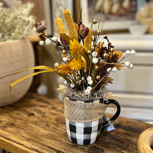 Checkered Fall Mug Arrangement