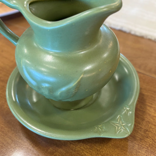 Vintage Hull Pottery Set