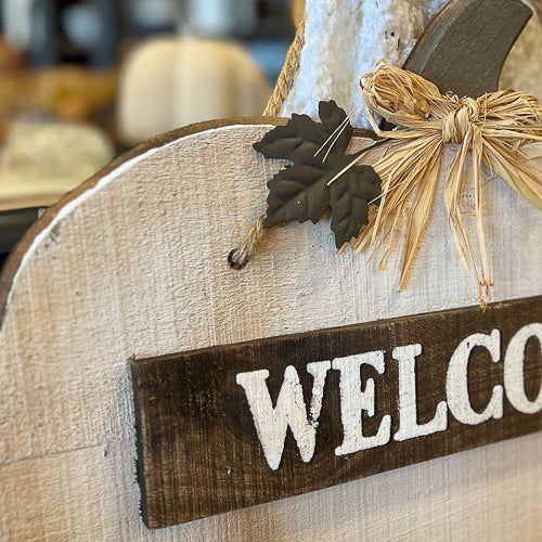 Pumpkin Welcome Sign