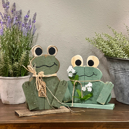 Wooden Frog Decor