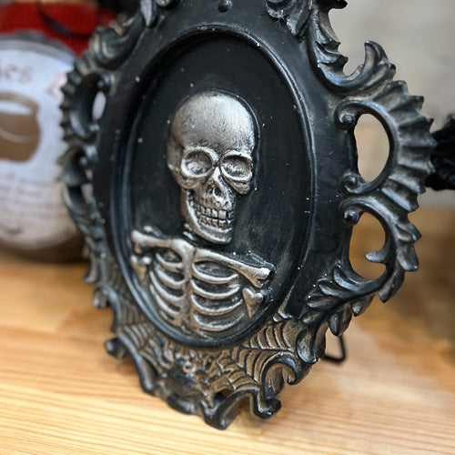 Halloween Skull Frame