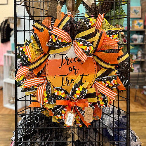 Trick Or Treat Wreath