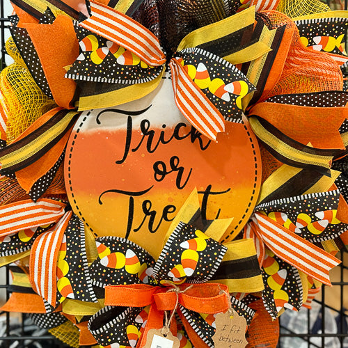 Trick Or Treat Wreath