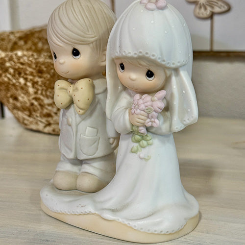 Precious Moments Figurine