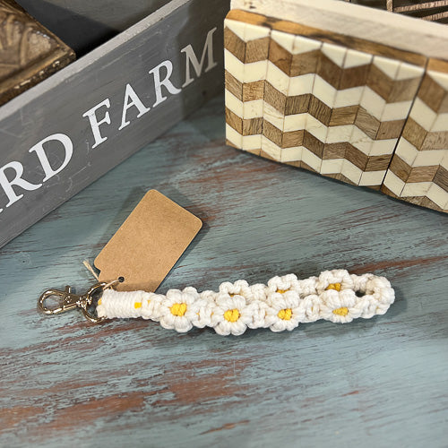 Daisy Braided Wristlet Keychain