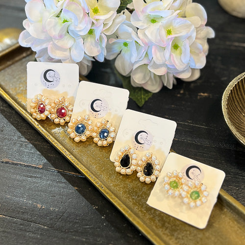 Pearl & Bead Motcy Stud Earring