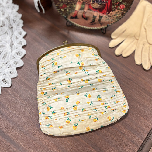 Vintage Fabric Floral Clutch