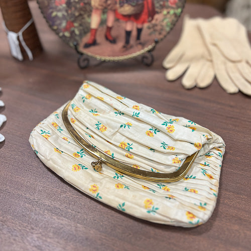 Vintage Fabric Floral Clutch