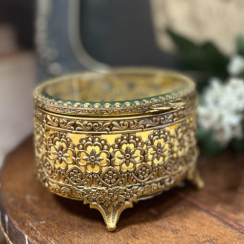 Vintage Jewelry Holder
