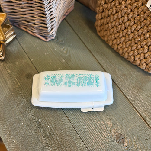 Vintage Pyrex Butterprint Butter Dish