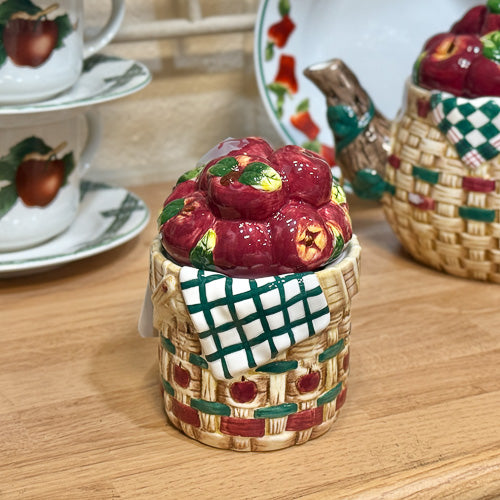 Bushel of Apples Tea Set