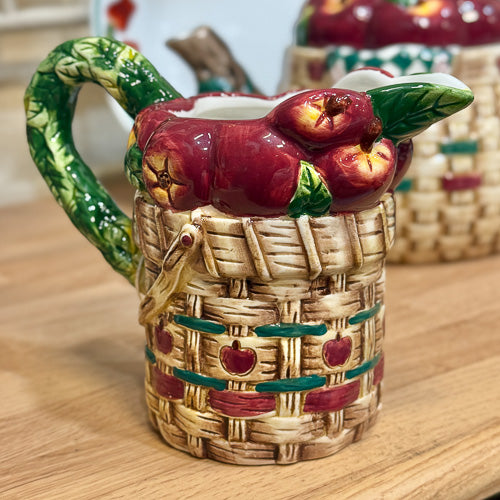 Bushel of Apples Tea Set