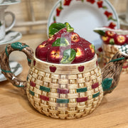 Bushel of Apples Tea Set