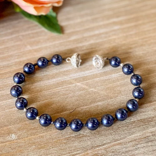 Navy Pearl Bracelet